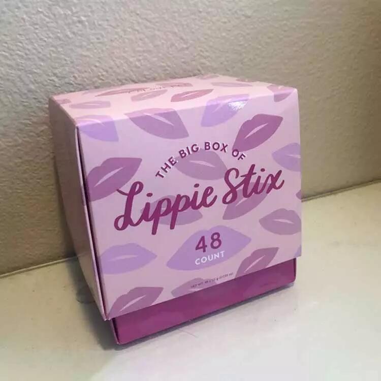  Cosmetic Lipstick Boxes 