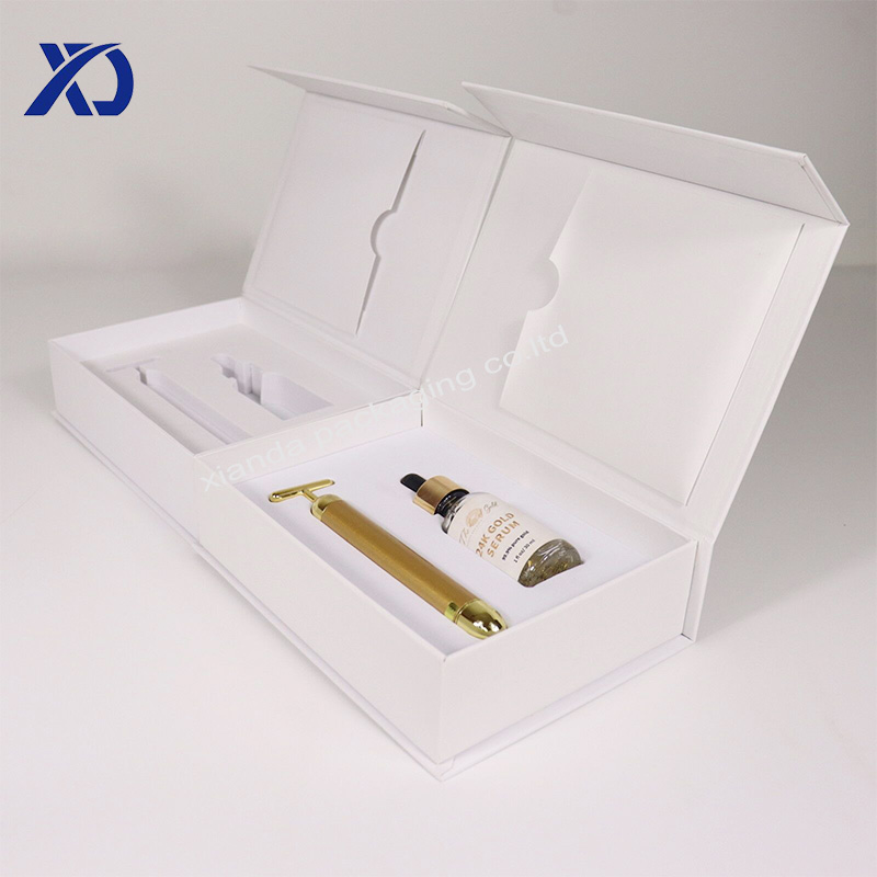 custom wholesale cosmetic packaging